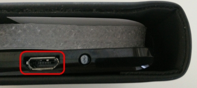Aufladen von Logitech Type-S
