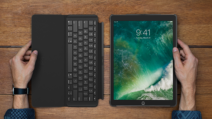 Logitech Slim Combo Keyboard Case - iPad Pro 10.5" & 12.9"