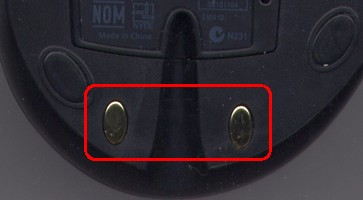 LX700_Mse_ChargingContacts.jpg