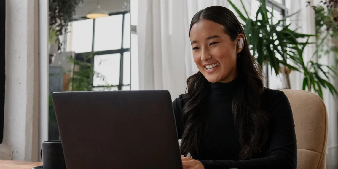 Top 5 Tips for Professional Zoom Calls