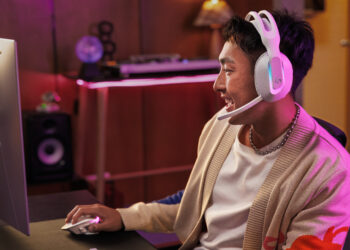 Level Up Your Game—and Your Style—with the New Logitech G522 Headset