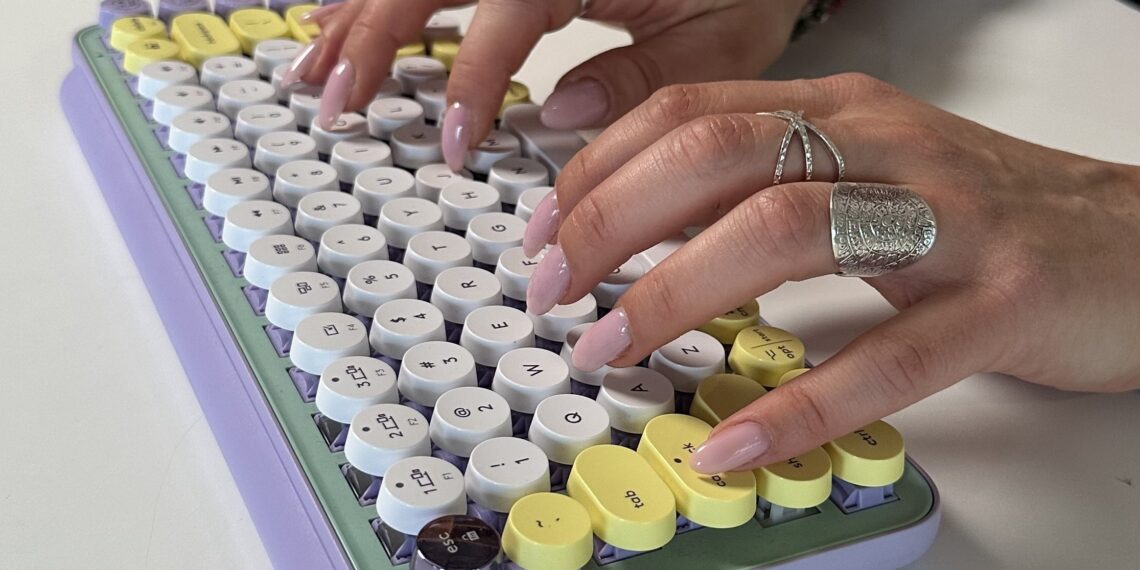 Nail the Keys: Our Human-Computer Interface Scientist on the Research Behind Typing with Long Nails