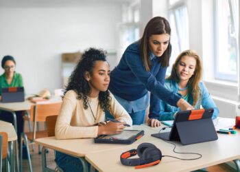 Built for the Real Classroom: How the New Rugged Combo 4c Keyboard Cases Keep Students Learning and iPads Safe