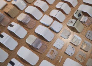 How Logitech Designed a Mouse that Fits in Your Pocket