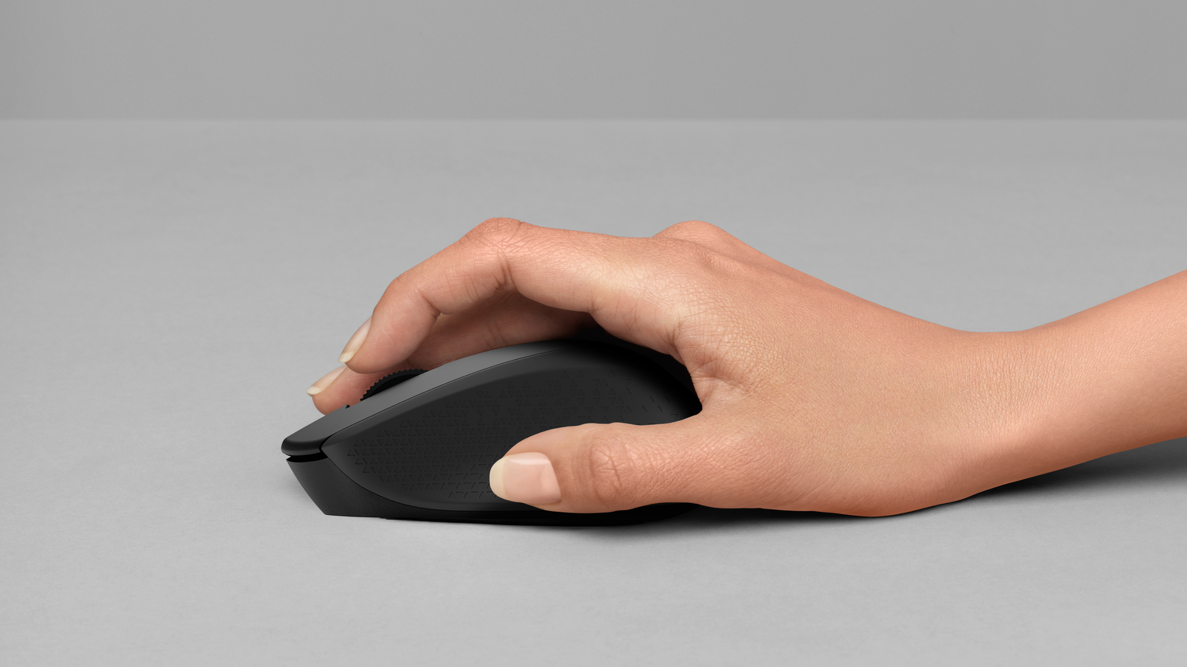 M280 Wireless Mouse