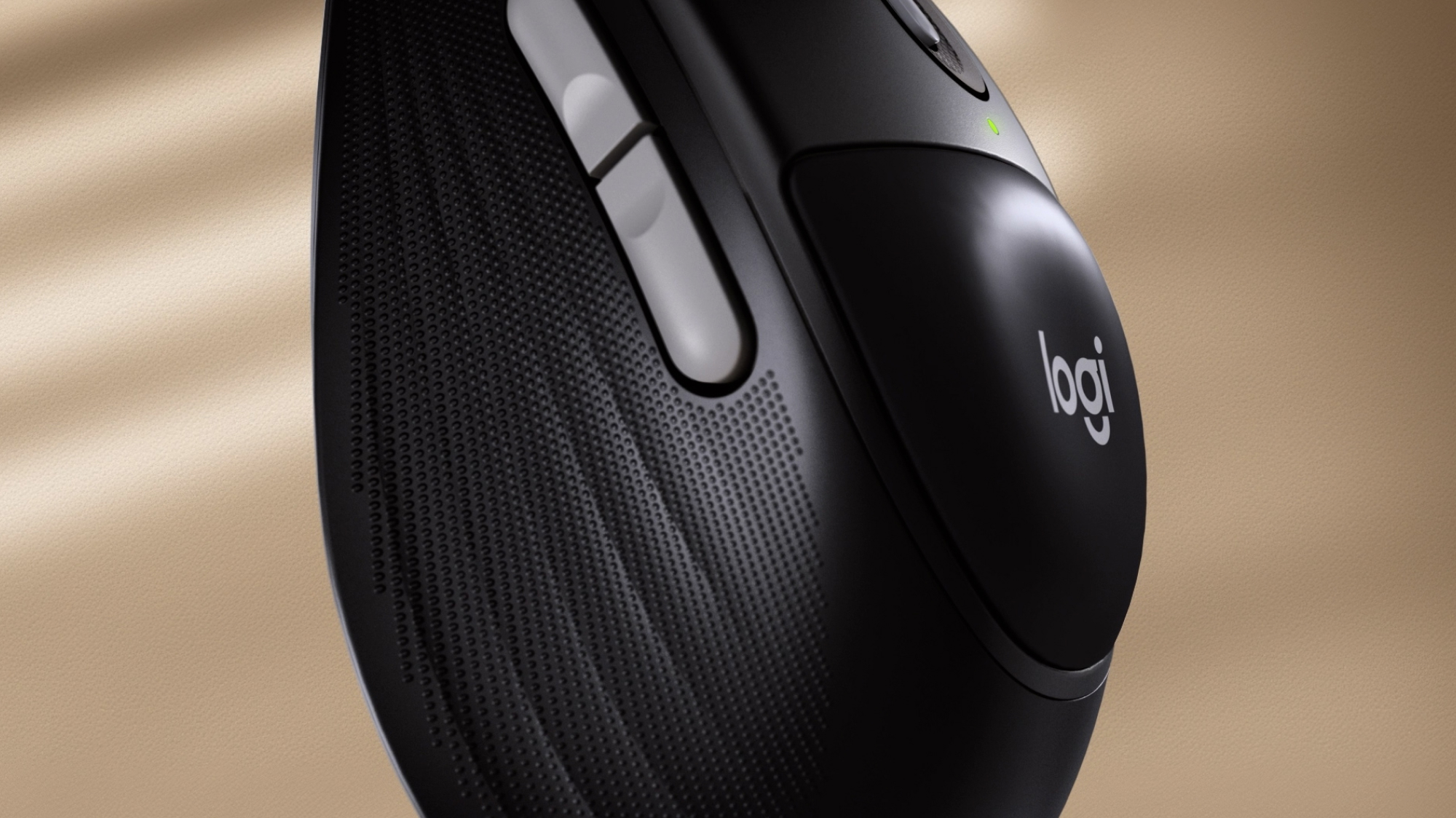 Signature Comfort Plus M850L Wireless Mouse | Logitech