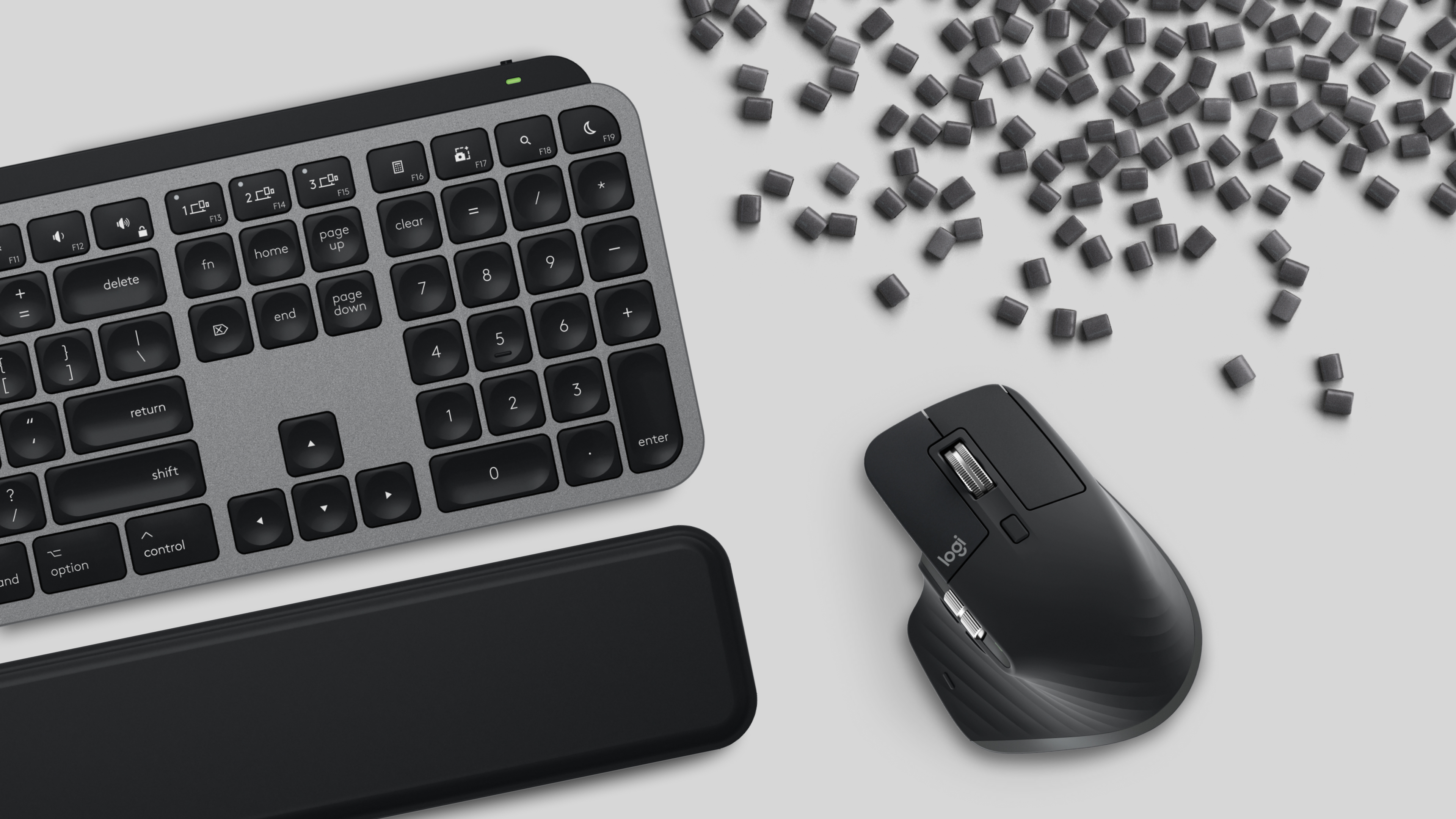 Refurbished MX Keys S Combo for Mac | Logitech