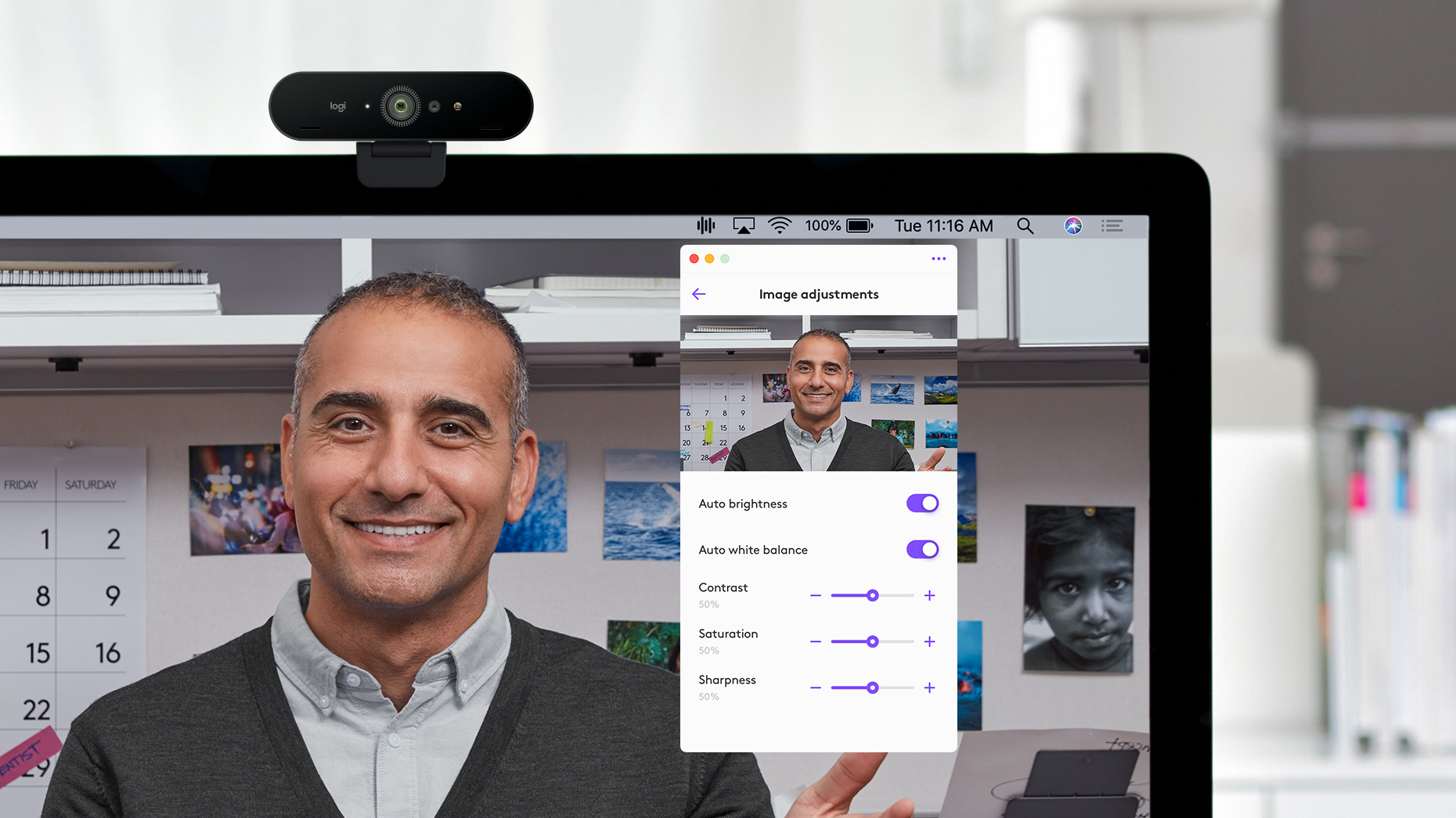 Logitech 4K Pro Webcam with HDR and RightLight 3
