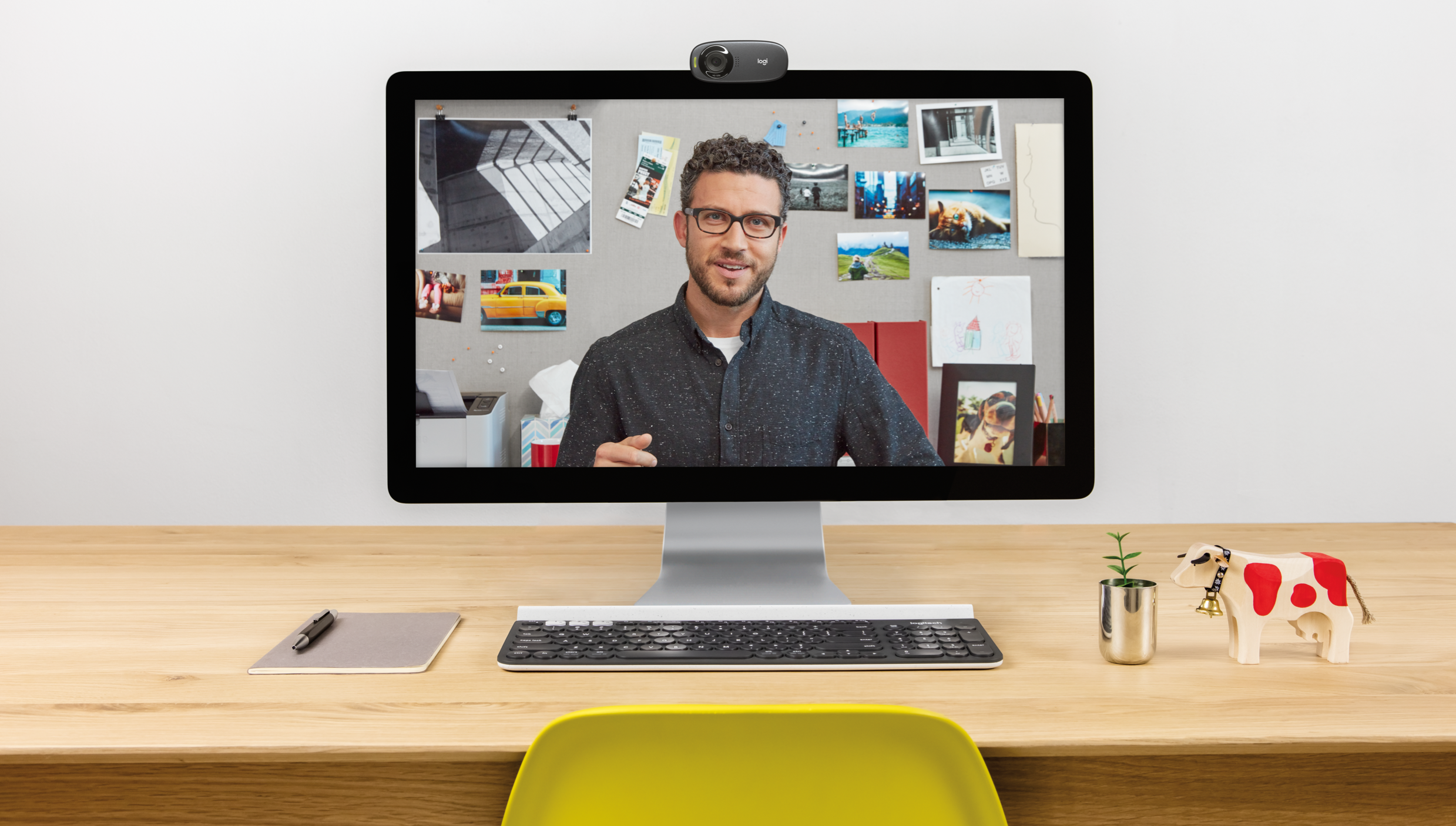 WIDESCREEN HD 720P VIDEO CALLS